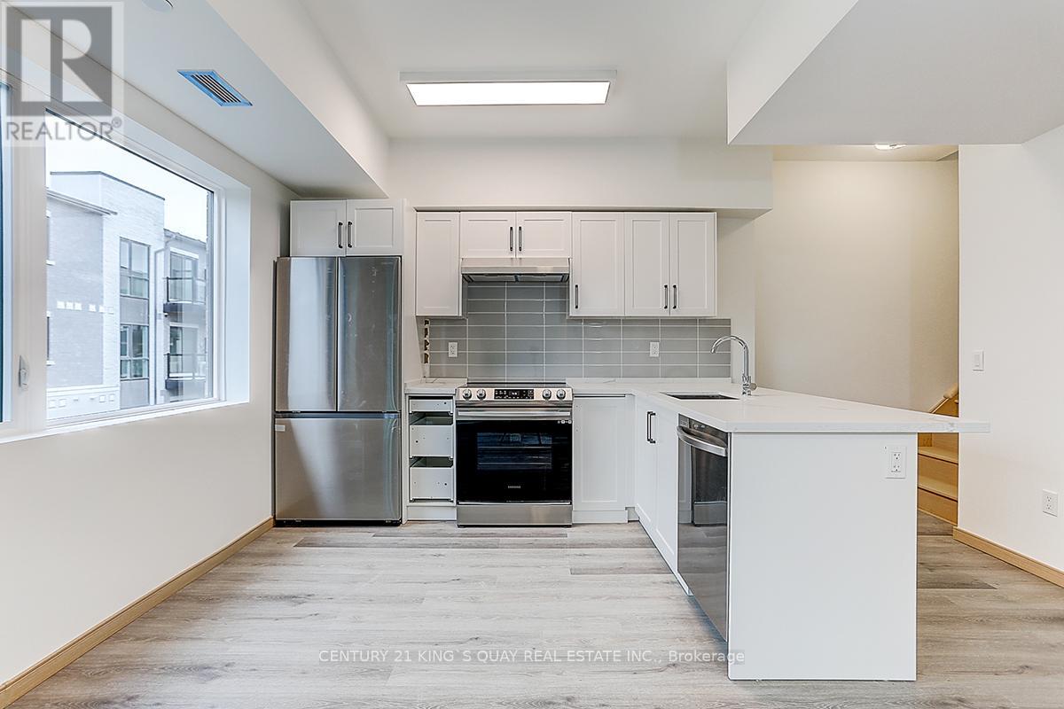 A319 - 3453 Victoria Park Avenue, Toronto, Ontario  M1W 0A9 - Photo 17 - E13129582