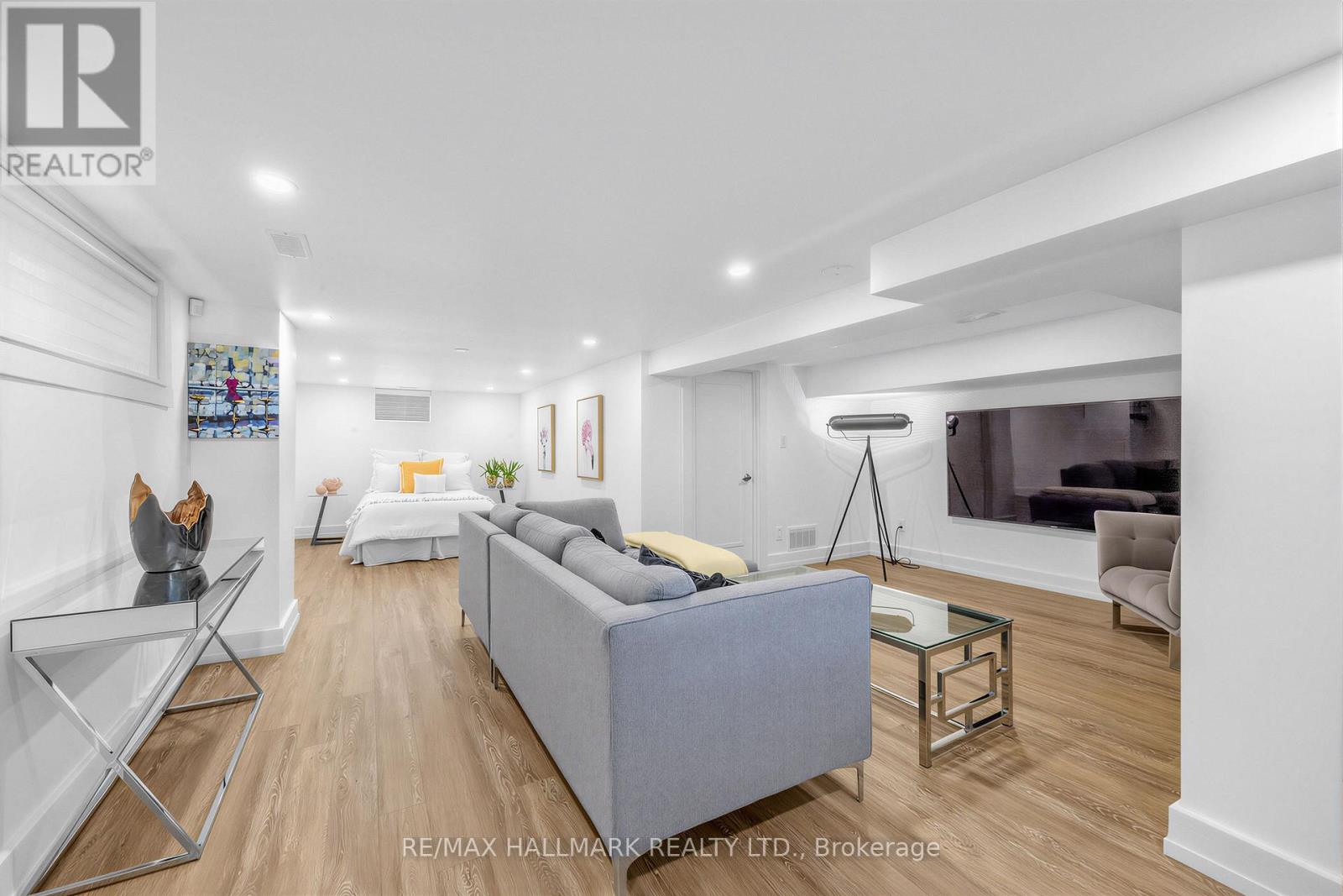 86 Binswood Avenue, Toronto, Ontario  M4C 3N9 - Photo 33 - E13129664