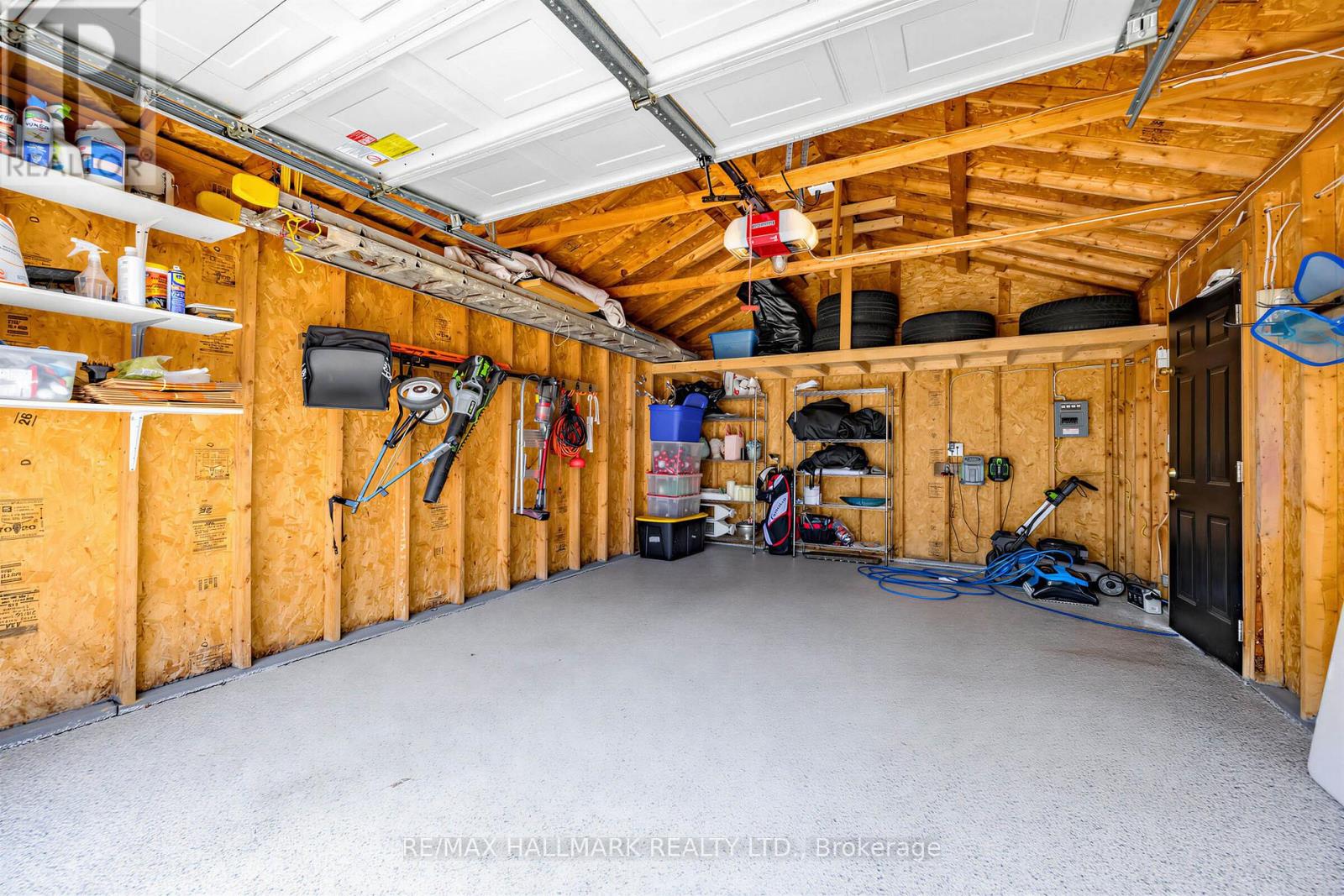 86 Binswood Avenue, Toronto, Ontario  M4C 3N9 - Photo 47 - E13129664
