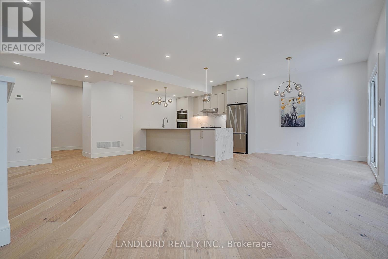 Unit 3 - 1344 Pape Avenue, Toronto, Ontario  M4K 3X2 - Photo 13 - E13129742