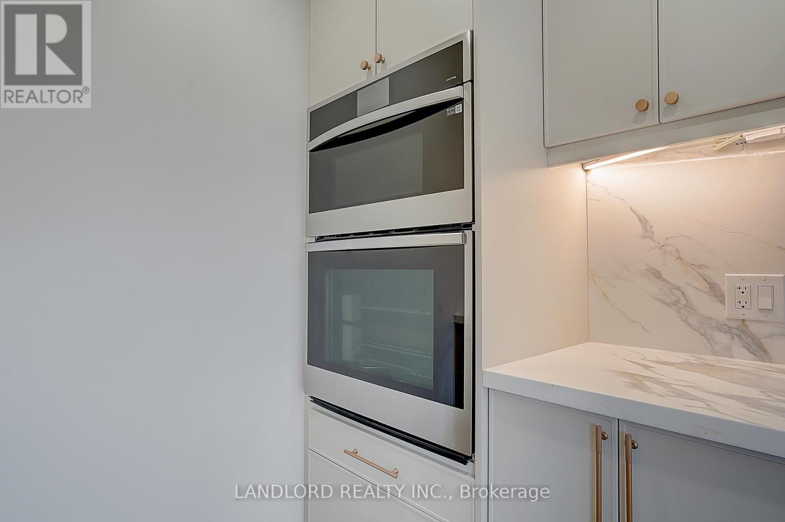 Unit 3 - 1344 Pape Avenue, Toronto, Ontario  M4K 3X2 - Photo 22 - E13129742