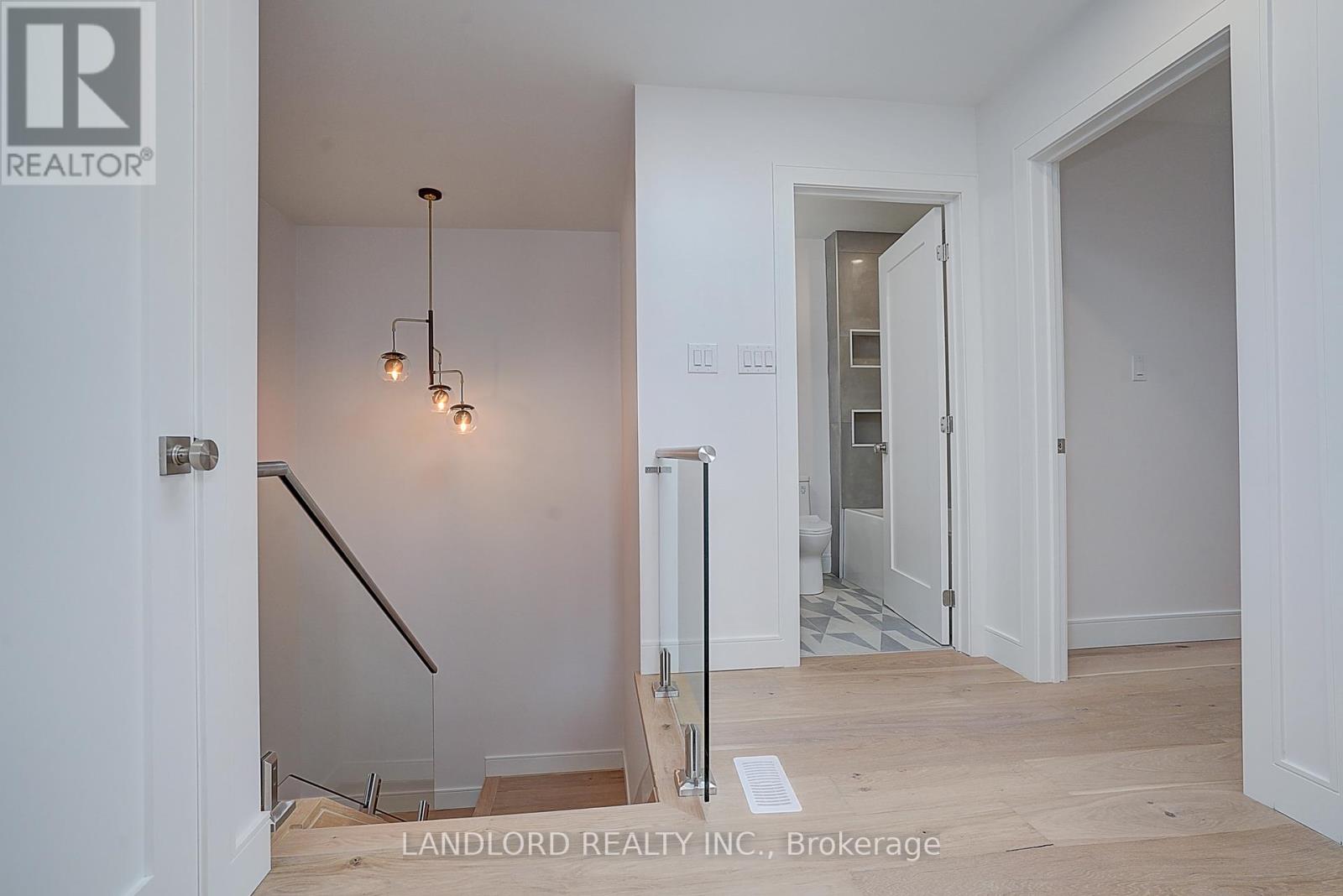 Unit 3 - 1344 Pape Avenue, Toronto, Ontario  M4K 3X2 - Photo 27 - E13129742