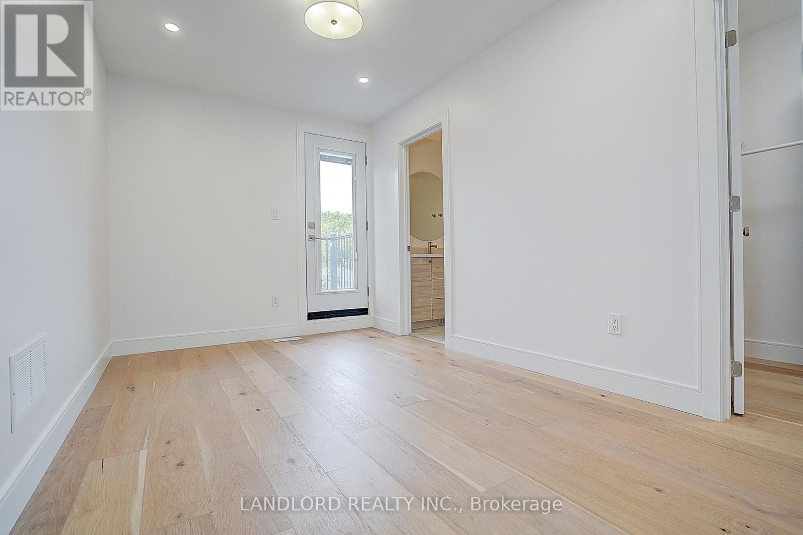 Unit 3 - 1344 Pape Avenue, Toronto, Ontario  M4K 3X2 - Photo 32 - E13129742