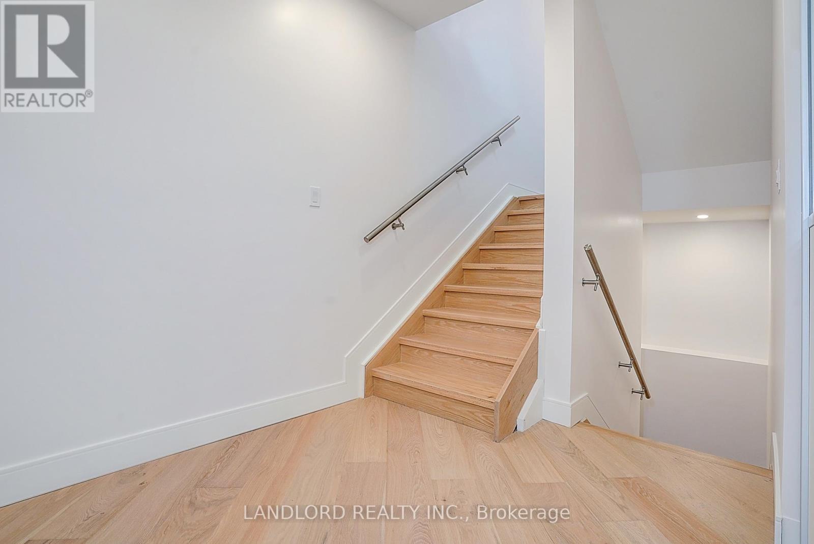 Unit 3 - 1344 Pape Avenue, Toronto, Ontario  M4K 3X2 - Photo 7 - E13129742