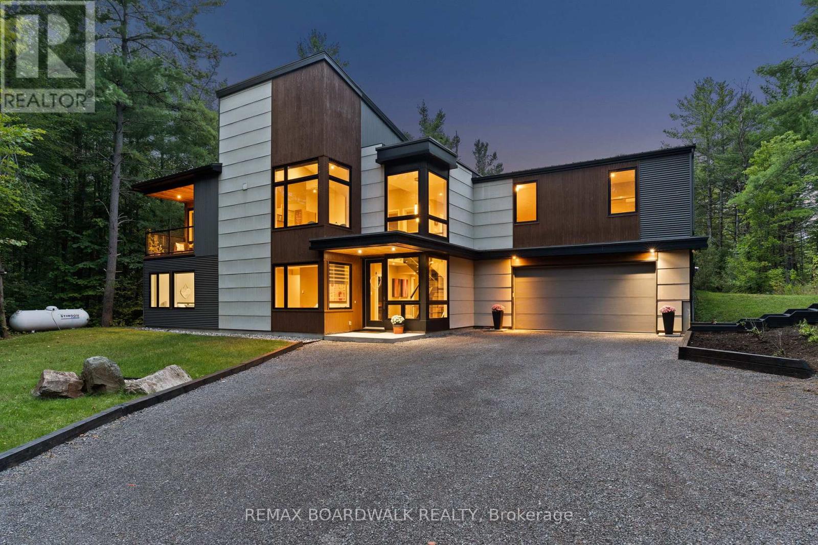 108 EDITH MARGARET PLACE, Ottawa, Ontario
