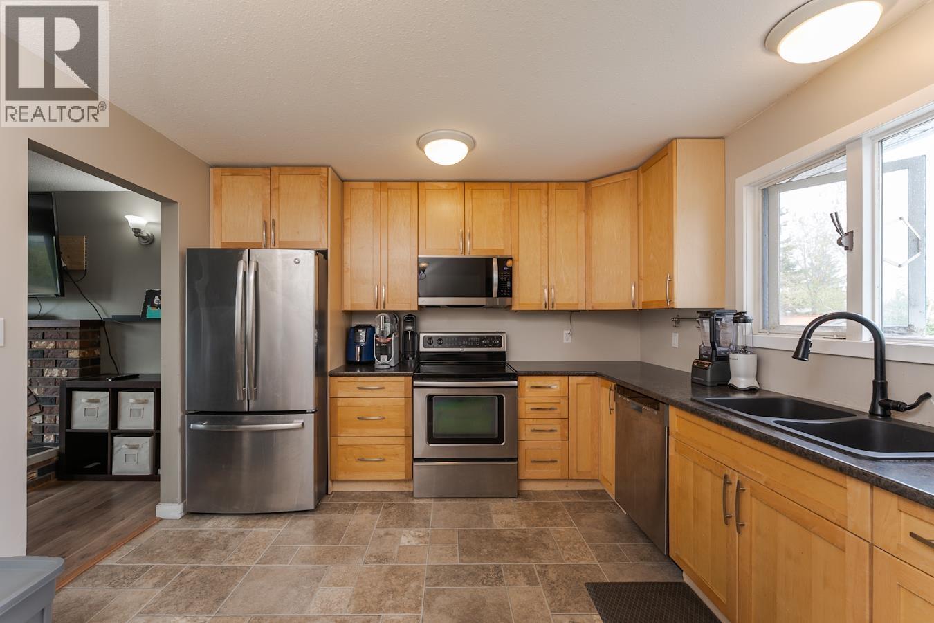 4358 Ewen Avenue, Prince George, British Columbia  V2M 5Y7 - Photo 8 - R3123687