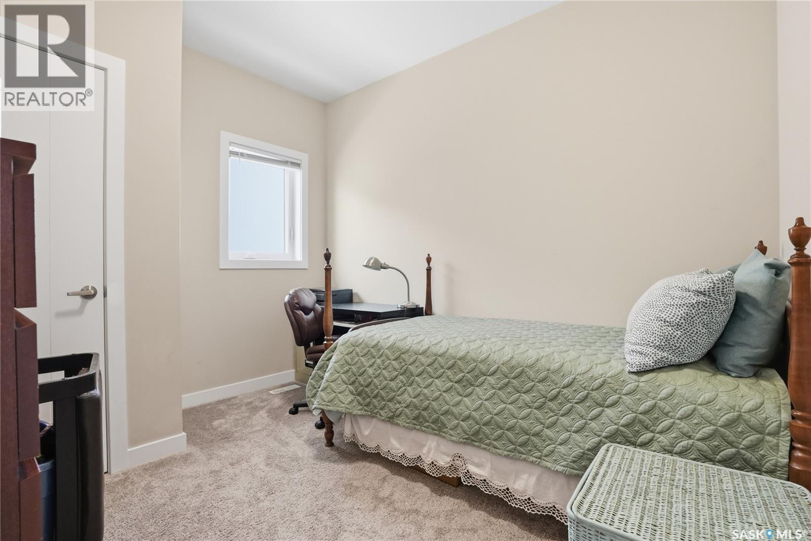 1407 Hughes Drive, Saskatoon, Saskatchewan  S7L 7N2 - Photo 20 - SK035908
