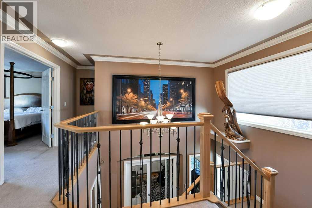 6 Royal Birkdale Court NW, Calgary, Alberta  T3G 5R5 - Photo 18 - A2291181