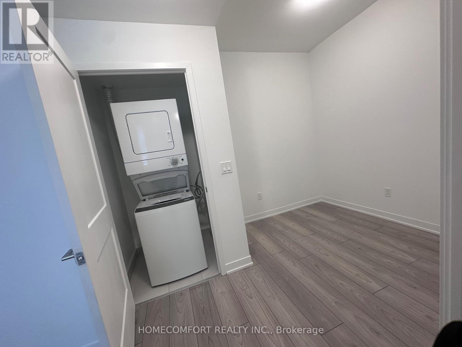 1122 - 498 Caldari Road, Vaughan (Concord), Ontario  L4K 0R6 - Photo 4 - N13129618