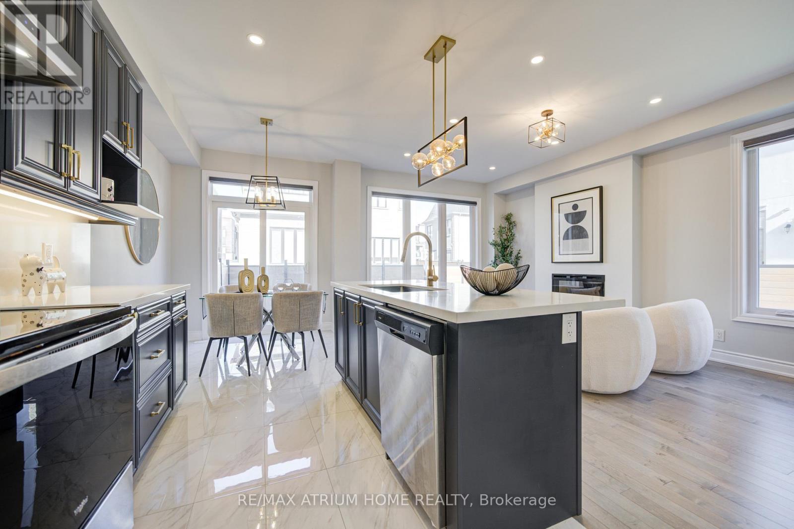 3 Jessica Antonella Street E, Markham, Ontario  L6C 3J6 - Photo 15 - N13129684