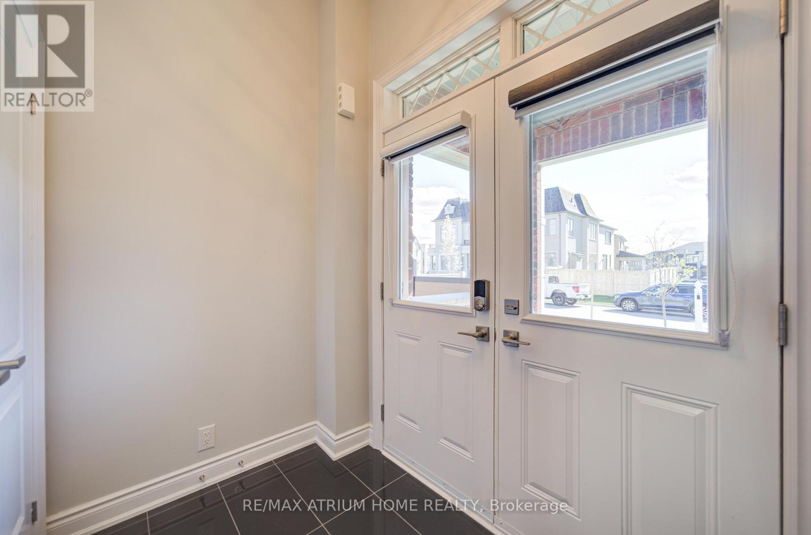 3 Jessica Antonella Street E, Markham, Ontario  L6C 3J6 - Photo 4 - N13129684