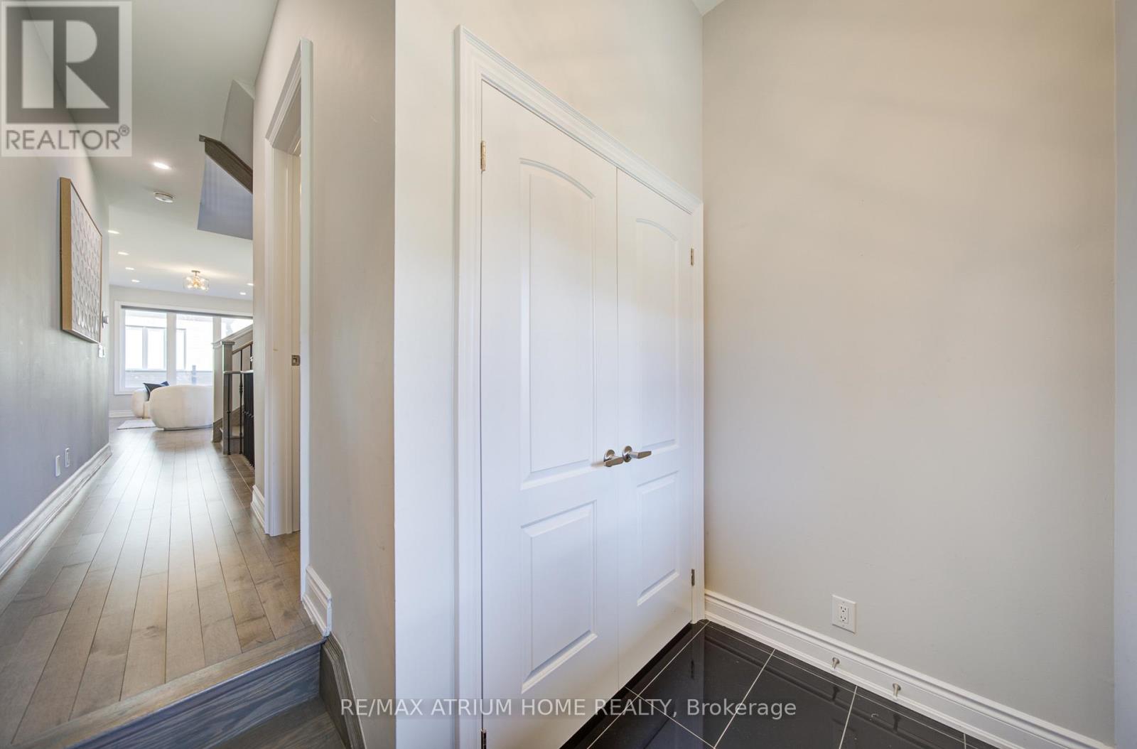 3 Jessica Antonella Street E, Markham, Ontario  L6C 3J6 - Photo 5 - N13129684