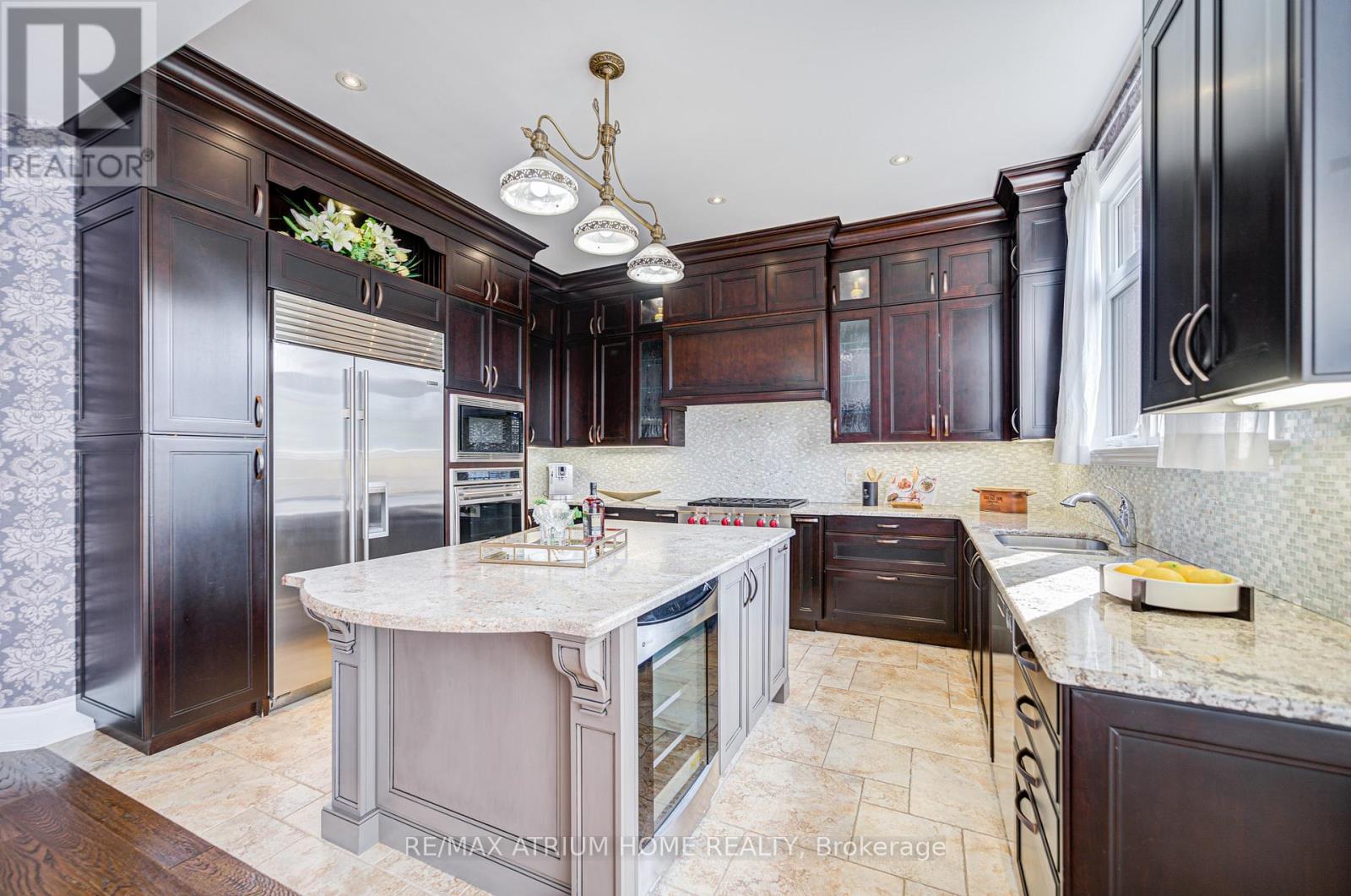9 Berkshire Crescent, Markham, Ontario  L6L 1K4 - Photo 13 - N13129700