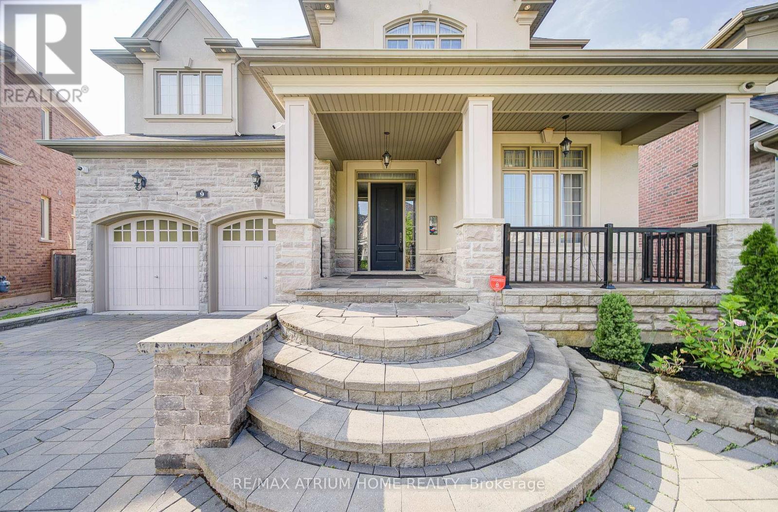 9 Berkshire Crescent, Markham, Ontario  L6L 1K4 - Photo 3 - N13129700