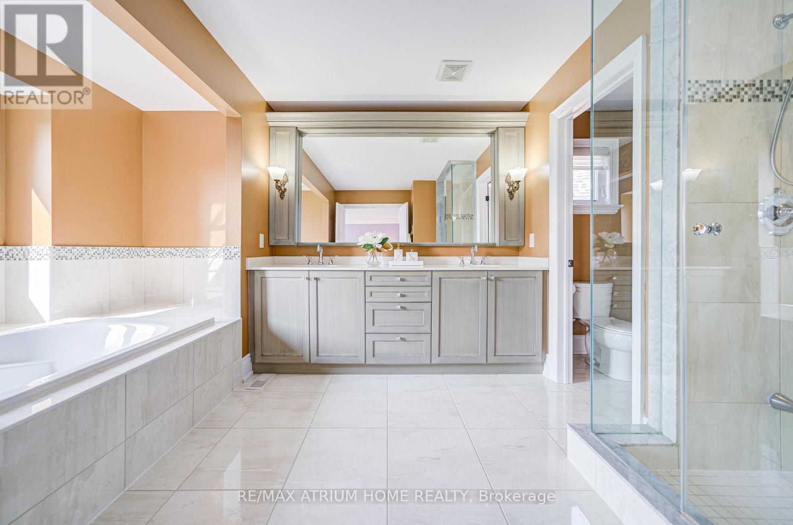9 Berkshire Crescent, Markham, Ontario  L6L 1K4 - Photo 34 - N13129700