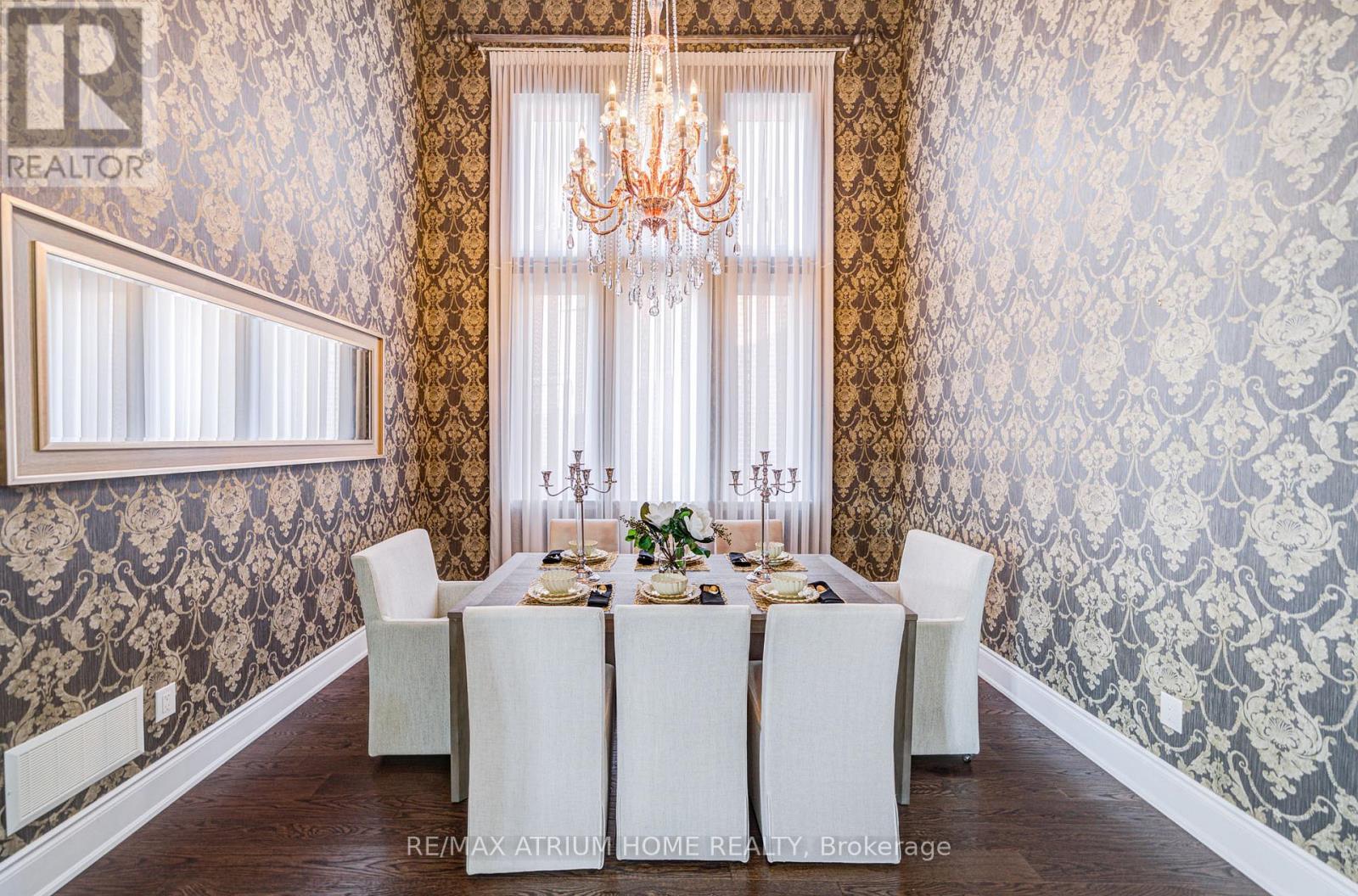 9 Berkshire Crescent, Markham, Ontario  L6L 1K4 - Photo 7 - N13129700