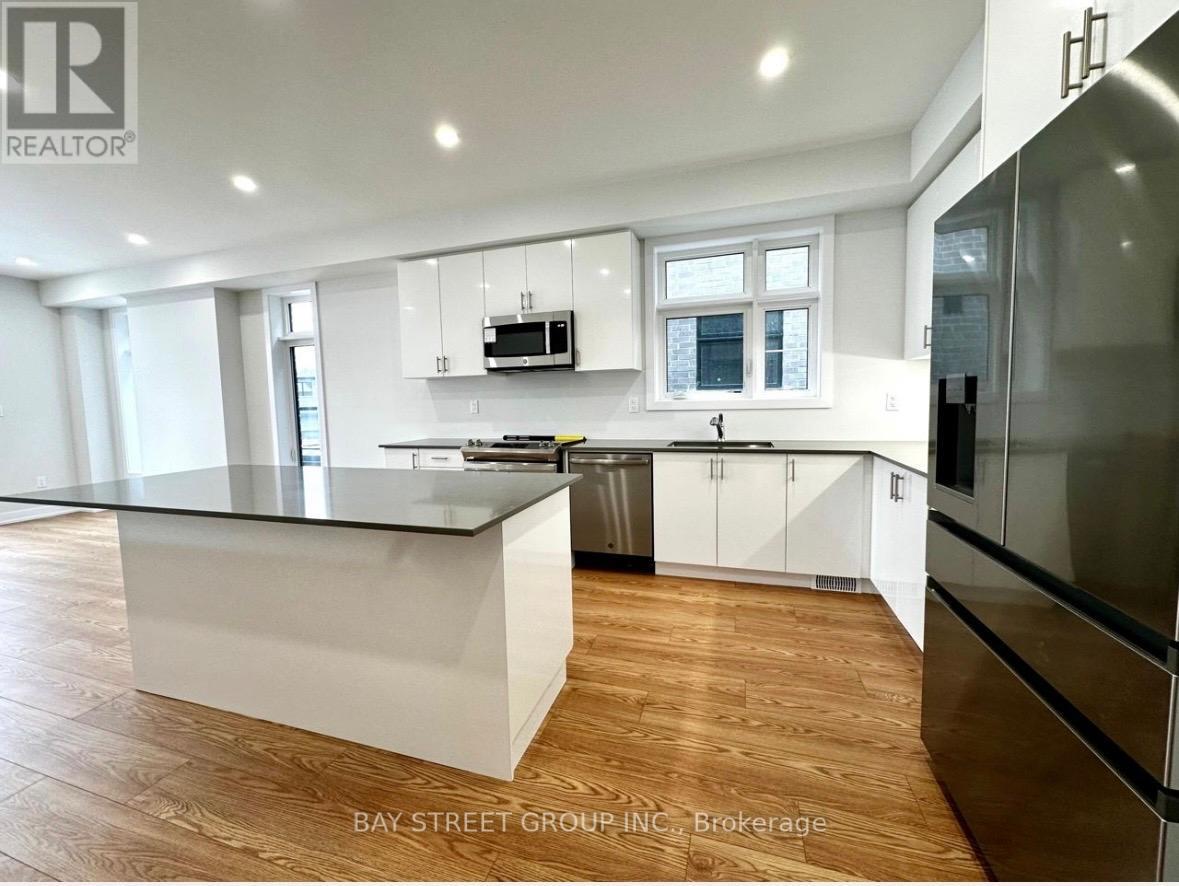 1816 Donald Cousens Parkway, Markham, Ontario  L6B 0V5 - Photo 3 - N13129800