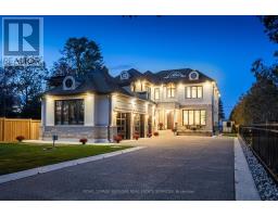 7 CAMPVIEW ROAD, Hamilton, Ontario
