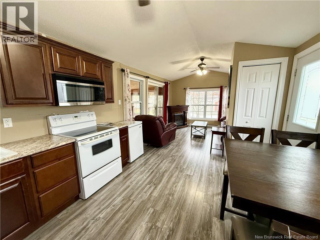 224 Birchgrove Drive, Beresford, New Brunswick  E8K 1G4 - Photo 7 - NB139530