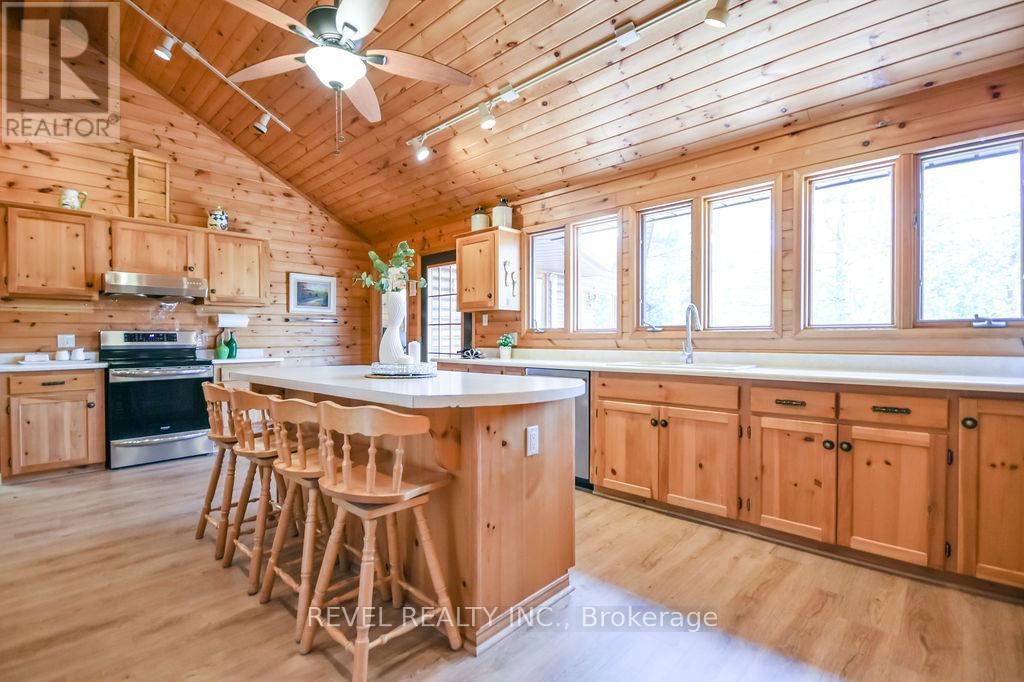180 Lake Road, Georgian Bay, Ontario  L0K 1S0 - Photo 21 - X13127640