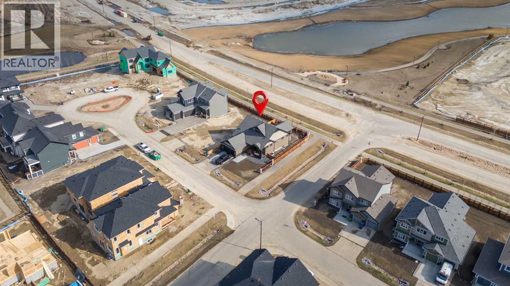 349 Limestone Bay, Balzac, Alberta  T4B 5T5 - Photo 37 - A2305562