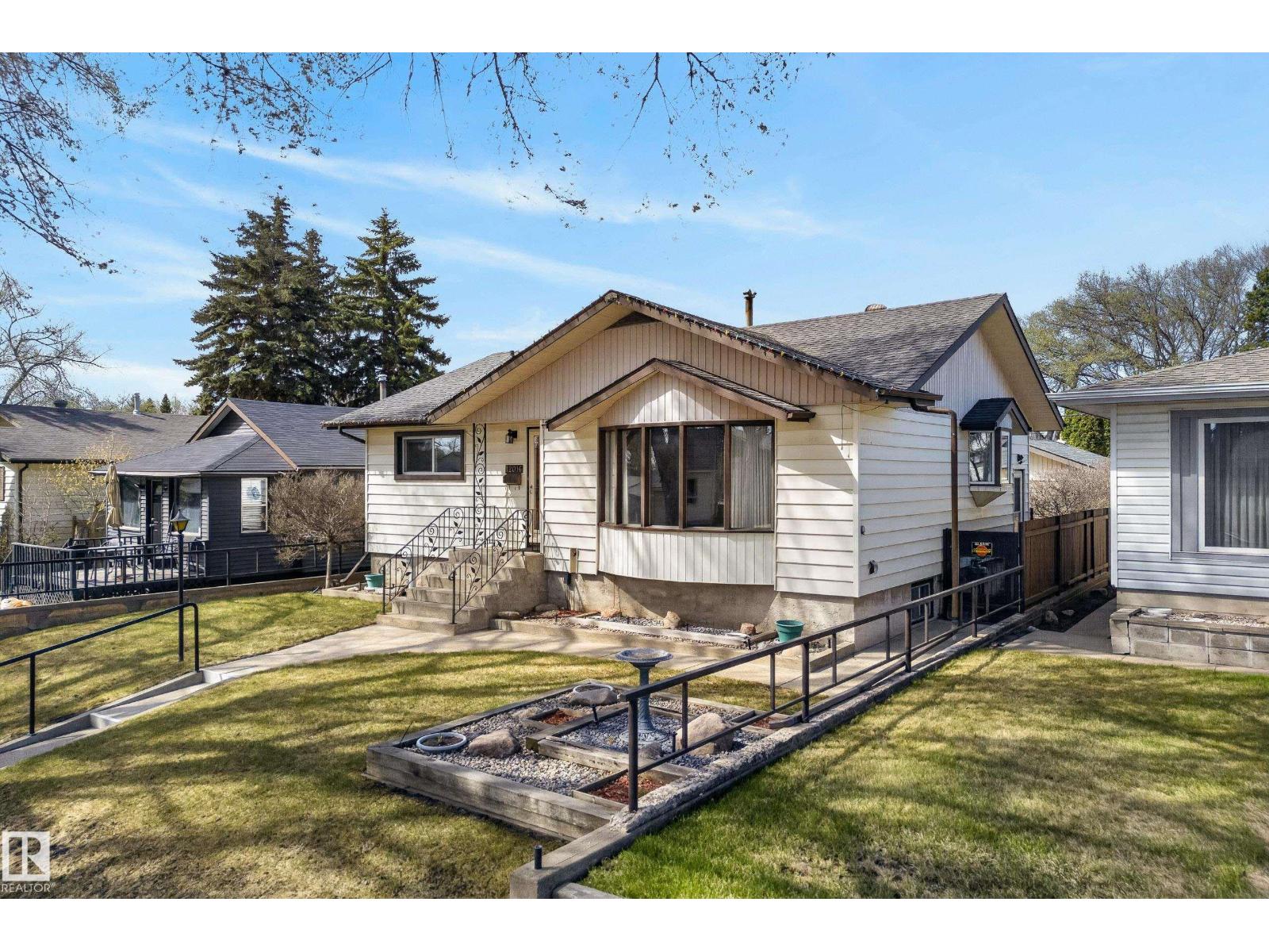 12016 51 St Nw, Edmonton, Alberta  T5W 3G7 - Photo 4 - E4487739