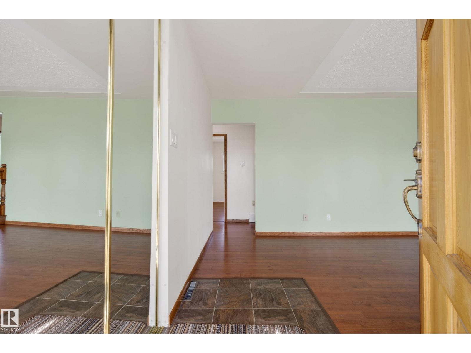 12016 51 St Nw, Edmonton, Alberta  T5W 3G7 - Photo 6 - E4487739