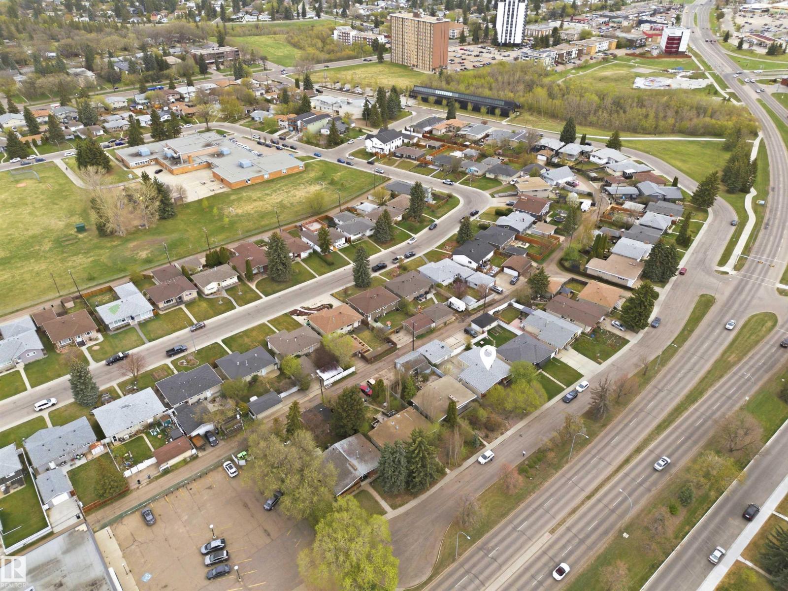 6820 98 Av Nw, Edmonton, Alberta  T6A 0A5 - Photo 54 - E4487742