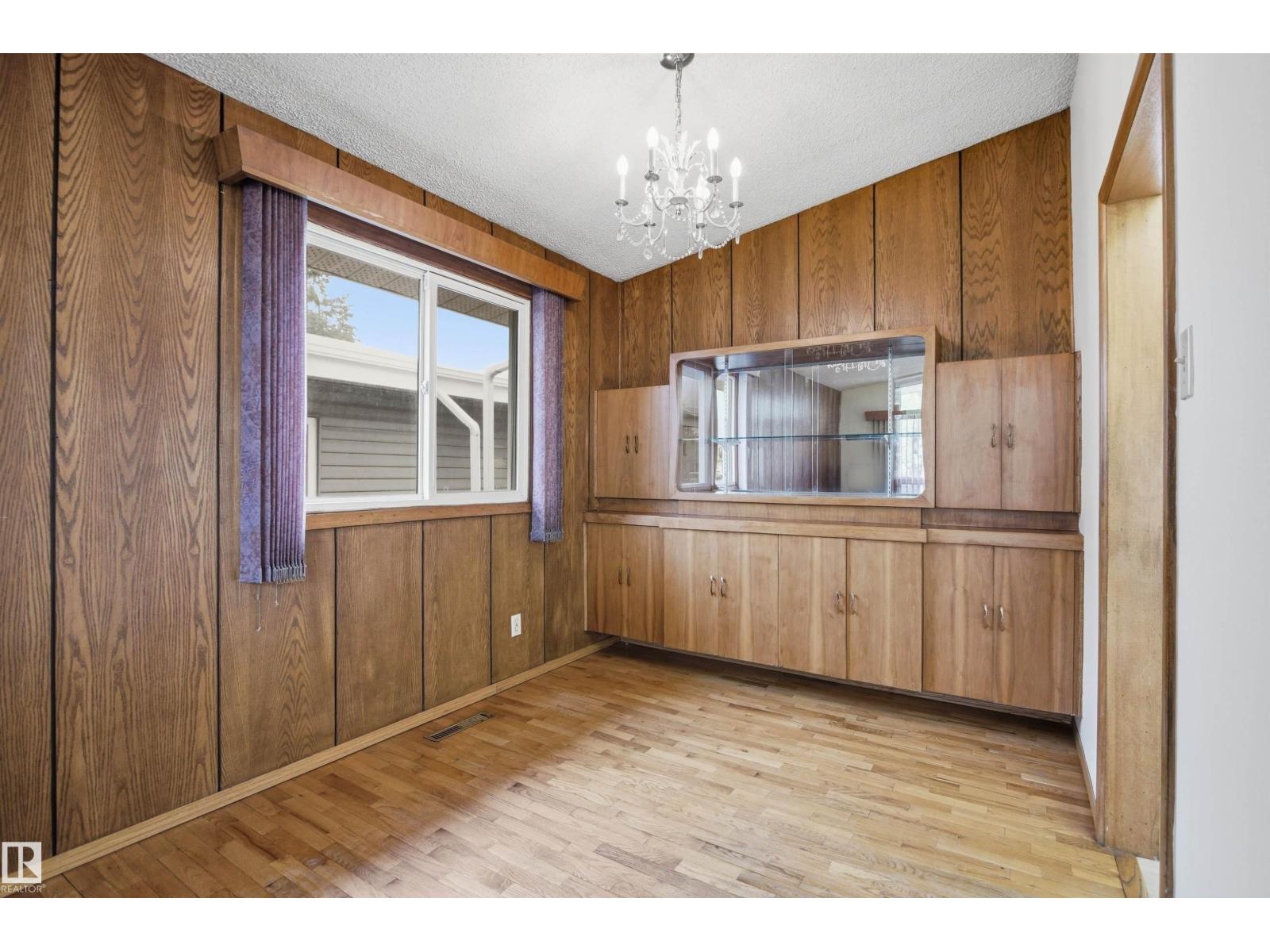 6820 98 Av Nw, Edmonton, Alberta  T6A 0A5 - Photo 8 - E4487742