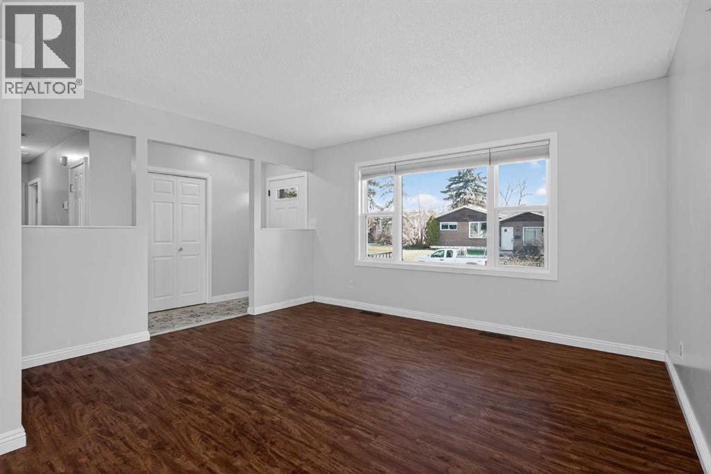 727 Macleay Road Ne, Calgary, Alberta  T2E 5Z9 - Photo 11 - A2306924
