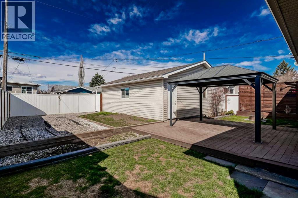 727 Macleay Road Ne, Calgary, Alberta  T2E 5Z9 - Photo 33 - A2306924
