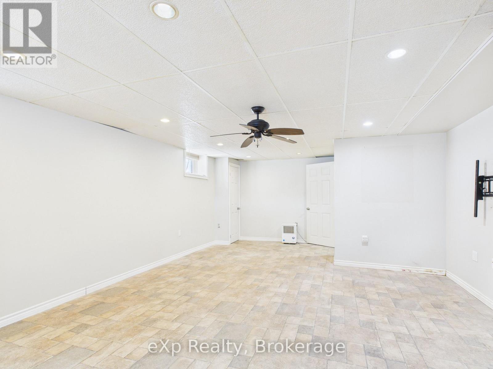 120 Colborne Street S, Brockton, Ontario  N0G 2V0 - Photo 24 - X12753606