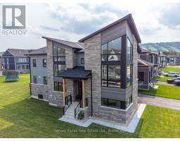 157 SPRINGSIDE CRESCENT