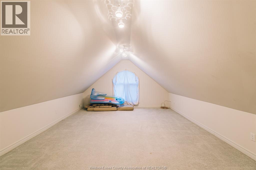 642 Lake Trail Drive, Windsor, Ontario  N9G 2M3 - Photo 47 - 26011176