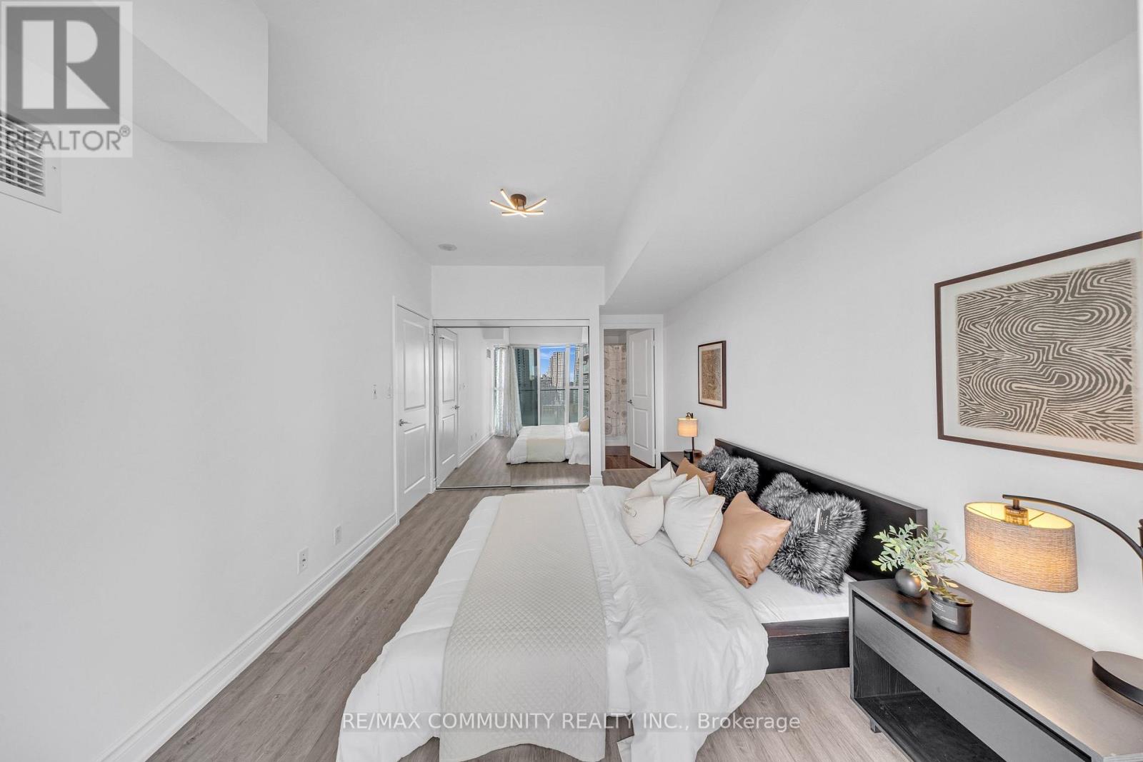 1905 - 50 Absolute Avenue, Mississauga, Ontario  L4Z 0A8 - Photo 14 - W13129562