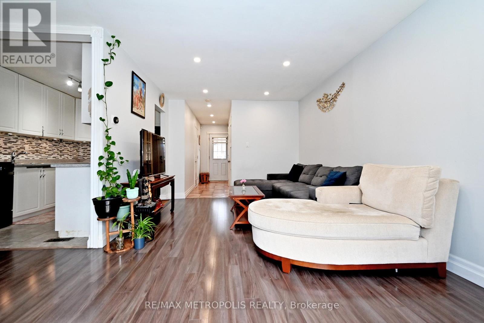 83 - 45 Hansen Road N, Brampton, Ontario L6V 3C5 - Photo 11 - W13129586