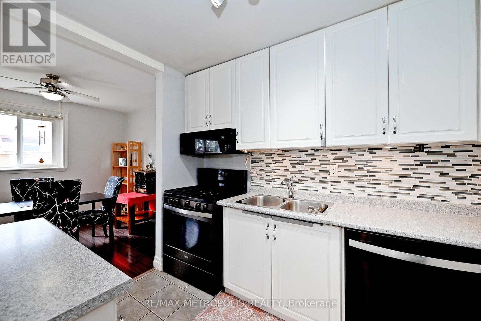 83 - 45 Hansen Road N, Brampton, Ontario L6V 3C5 - Photo 18 - W13129586
