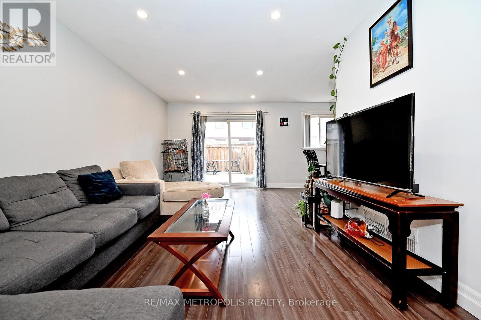 83 - 45 Hansen Road N, Brampton, Ontario L6V 3C5 - Photo 7 - W13129586