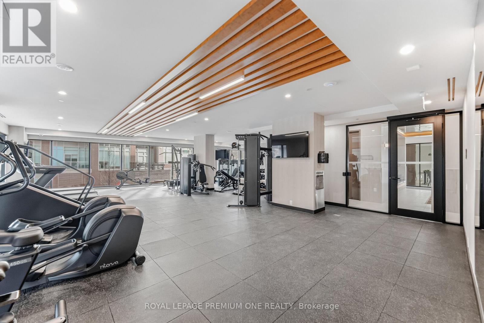1008 - 1660 Bloor Street W, Toronto, Ontario  M6P 1A8 - Photo 11 - W13129646