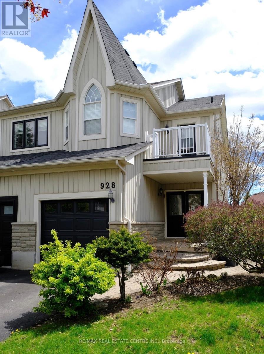 928 Golden Farmer Way, Mississauga, Ontario  L5W 1B4 - Photo 1 - W13129670