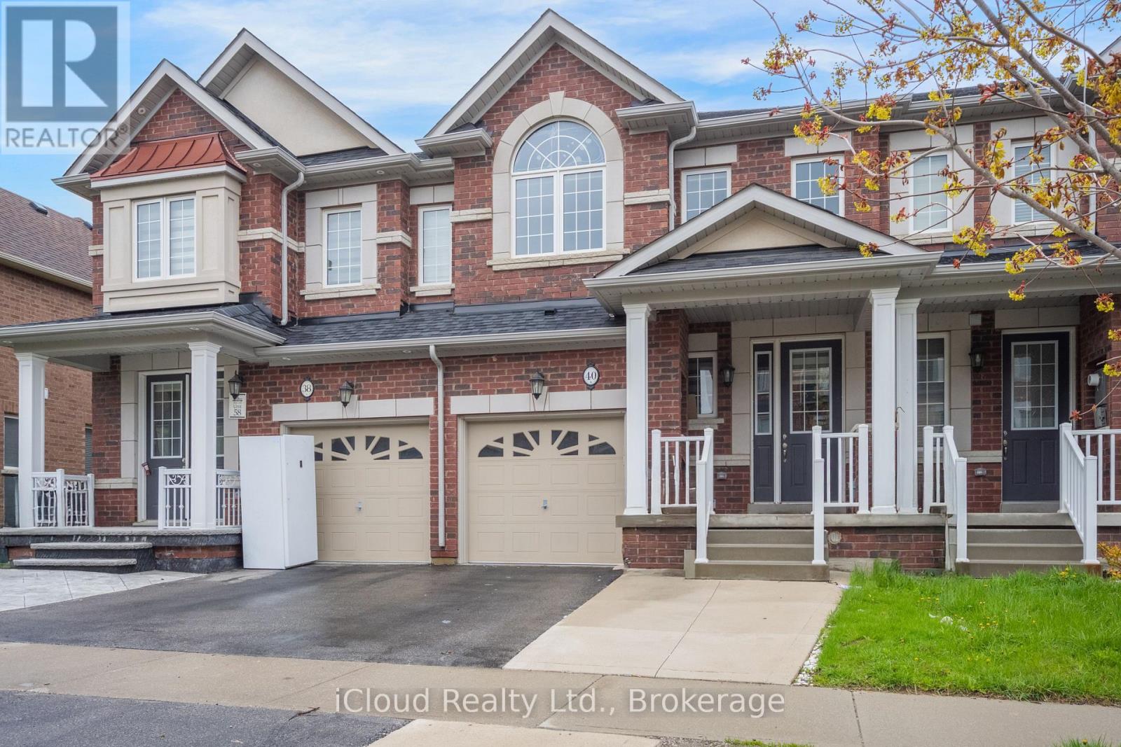 40 Fresnel Road, Brampton, Ontario  L7A 4Z3 - Photo 2 - W13129698
