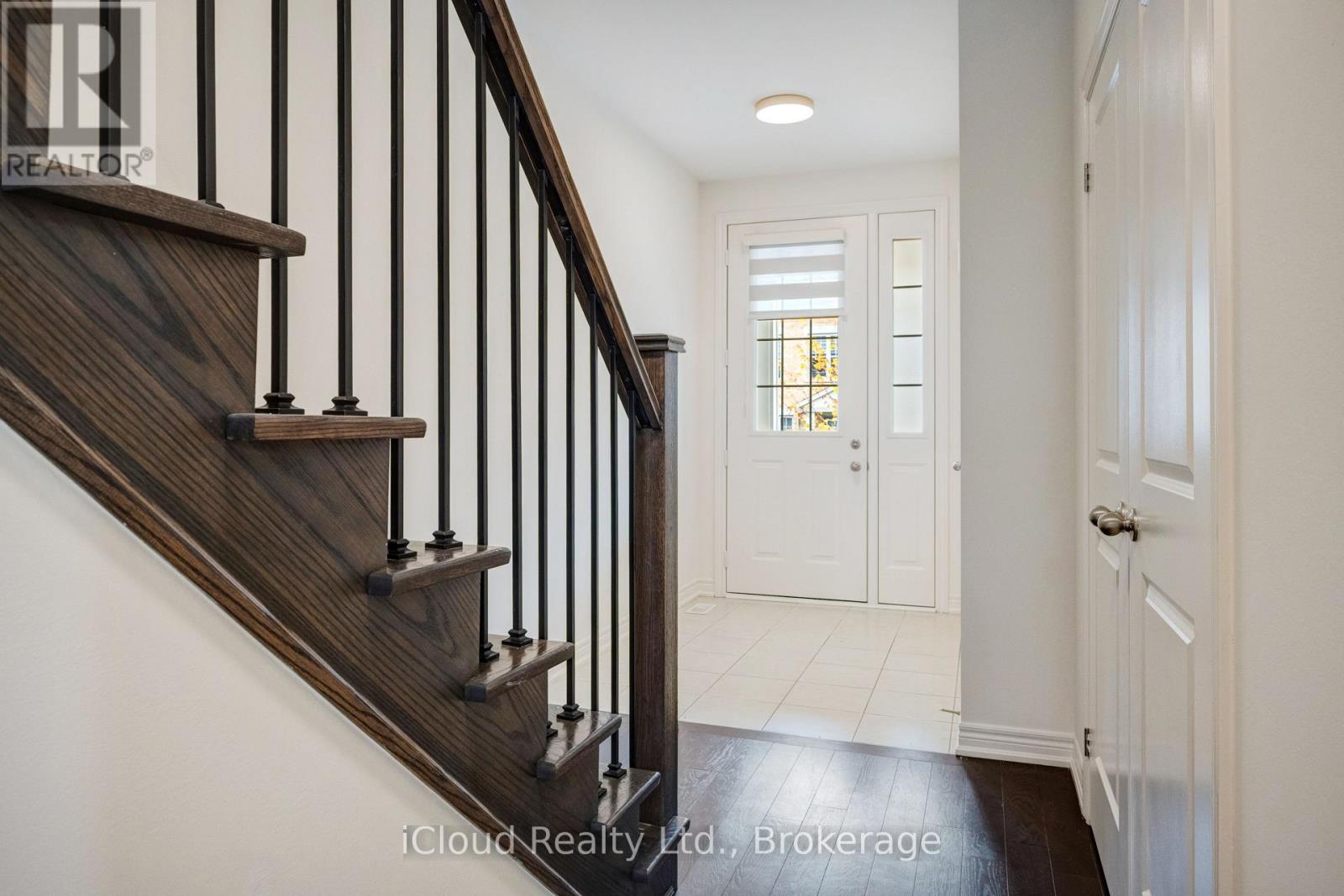 40 Fresnel Road, Brampton, Ontario  L7A 4Z3 - Photo 5 - W13129698