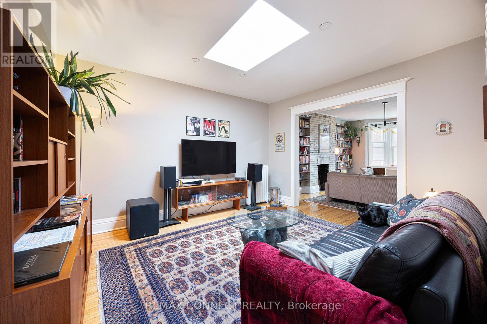151 Roncesvalles Avenue, Toronto, Ontario M6R 2L3 - Photo 12 - W13129736