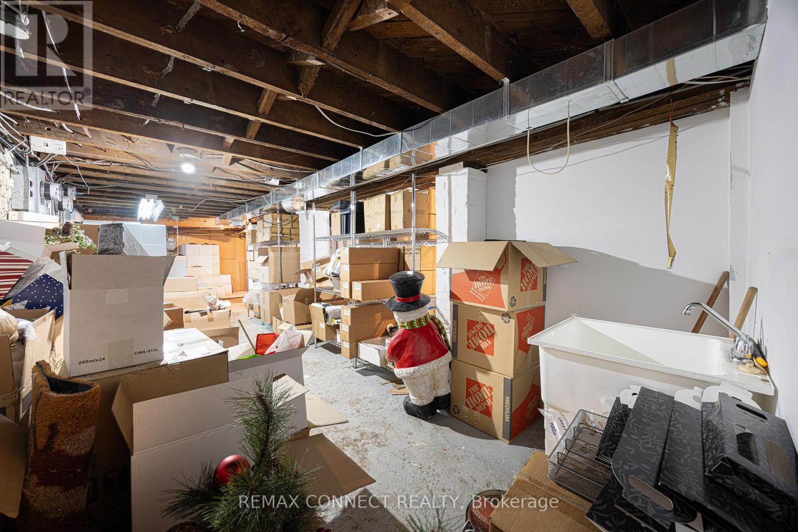 151 Roncesvalles Avenue, Toronto, Ontario M6R 2L3 - Photo 25 - W13129736
