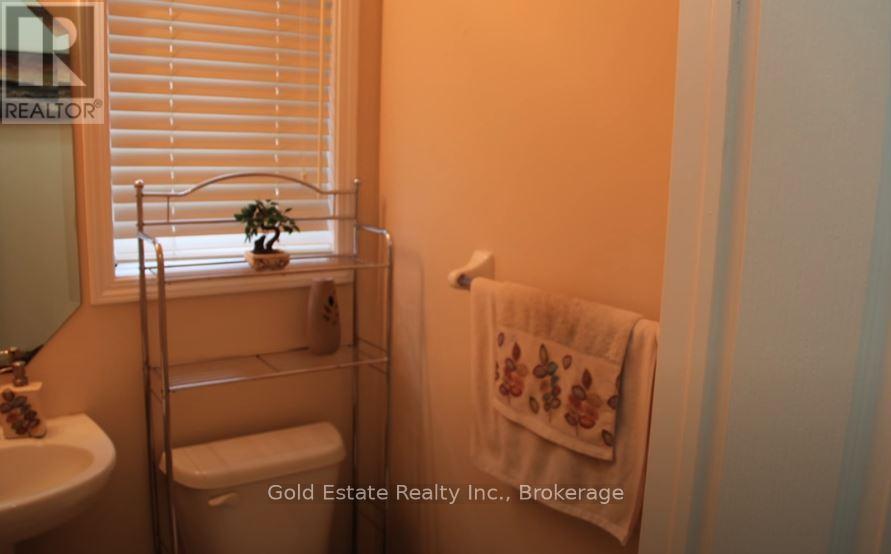 83 Mission Ridge Trail, Brampton, Ontario  L6P 3H6 - Photo 14 - W13129788