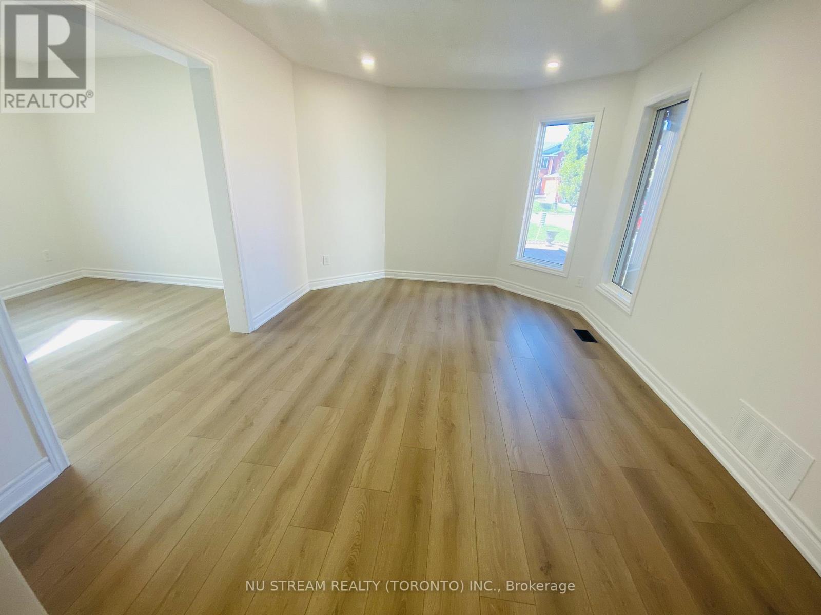 25 Quance Street, Barrie (Holly), Ontario  L4N 7M3 - Photo 29 - S13129548