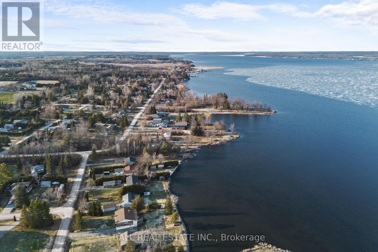 11 Lakeview Crescent, Kawartha Lakes, Ontario  K0M 1A0 - Photo 34 - X12982158