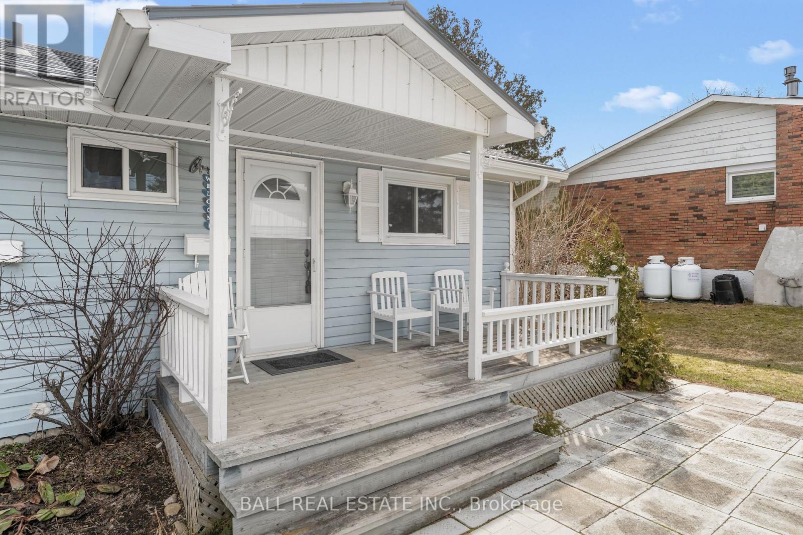 11 Lakeview Crescent, Kawartha Lakes, Ontario  K0M 1A0 - Photo 46 - X12982158