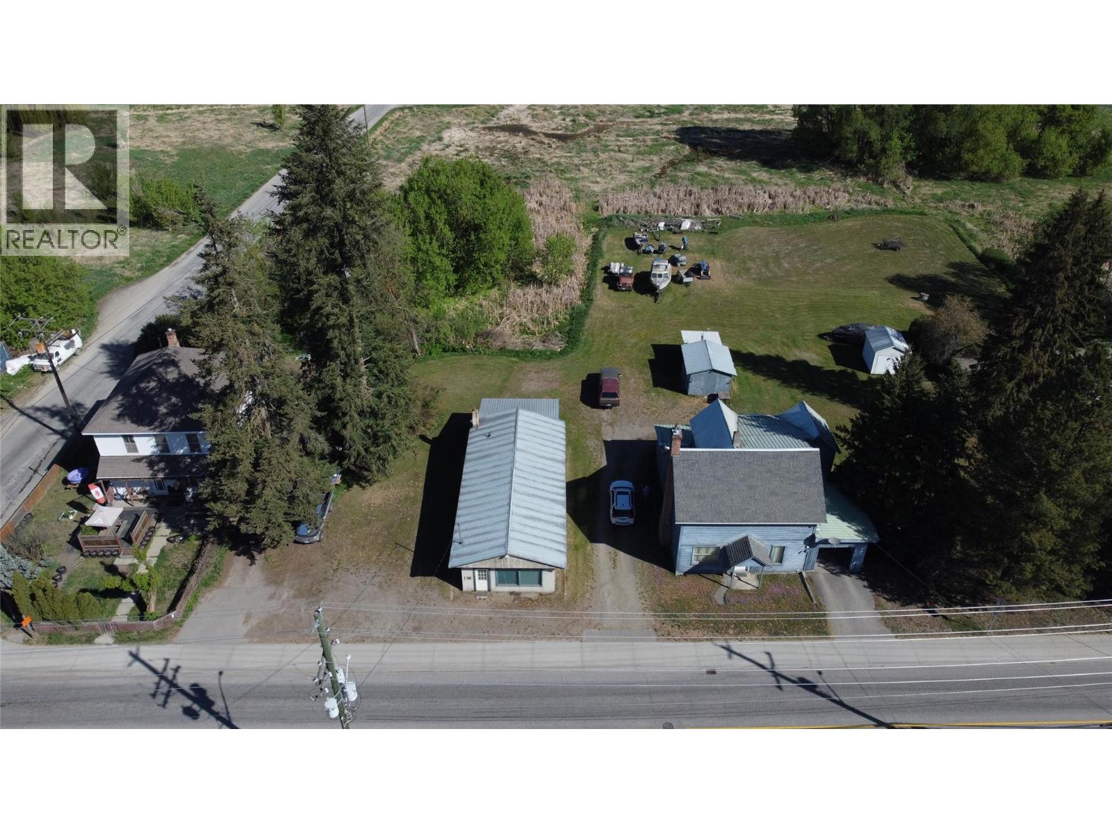 2570 Wood Avenue, Armstrong, British Columbia  V0E 1B0 - Photo 5 - 10386200