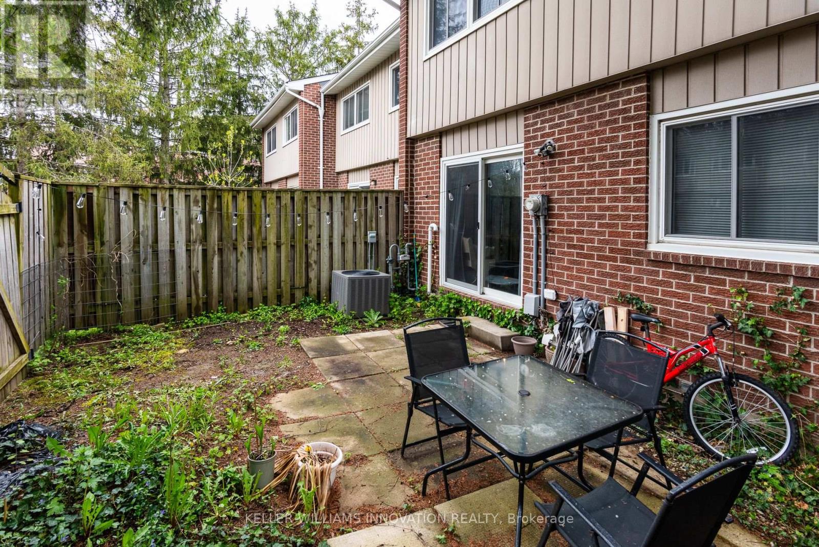 32 - 121 University Avenue E, Waterloo, Ontario  N2J 4J1 - Photo 36 - X13129608